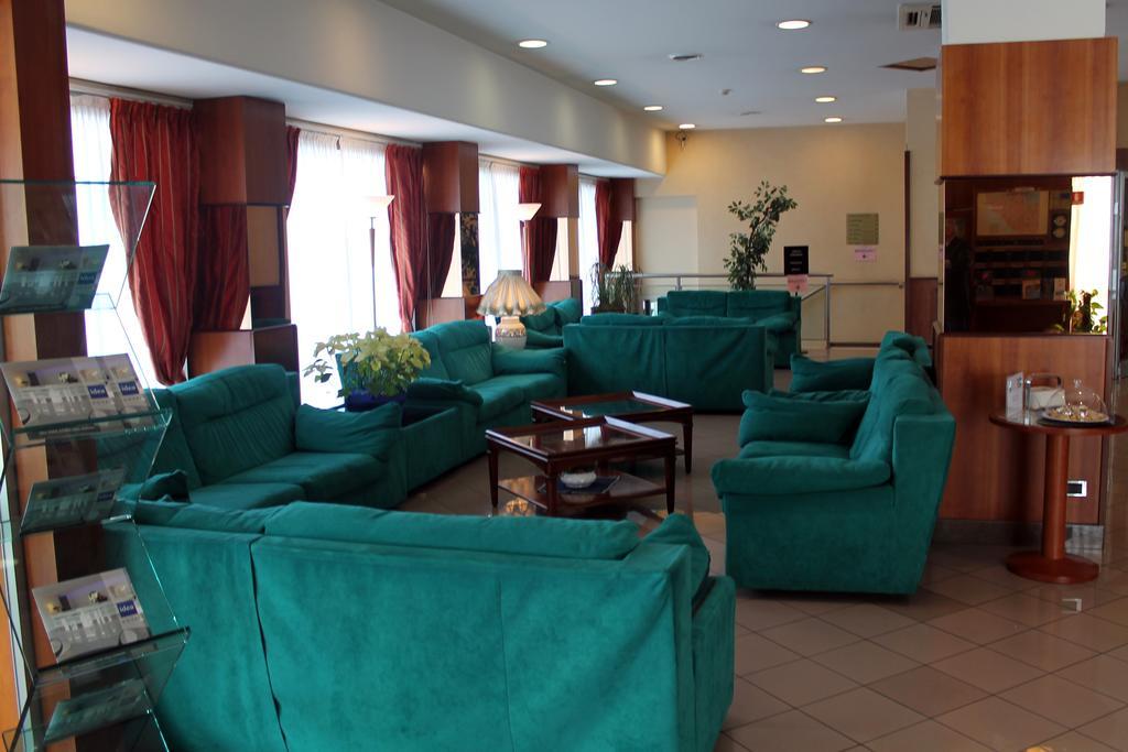 Hotel Ognina 3*