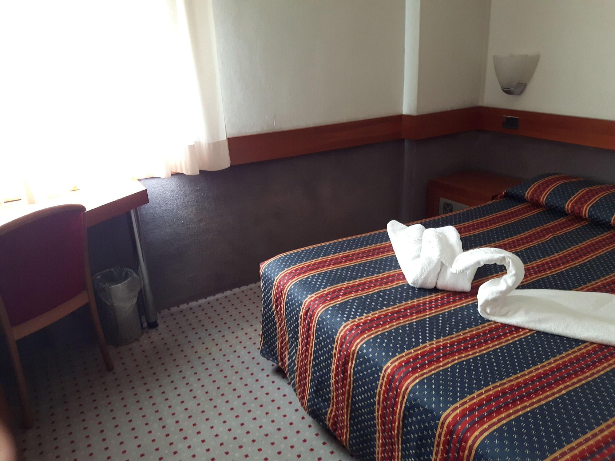 Ognina Hotel 3*