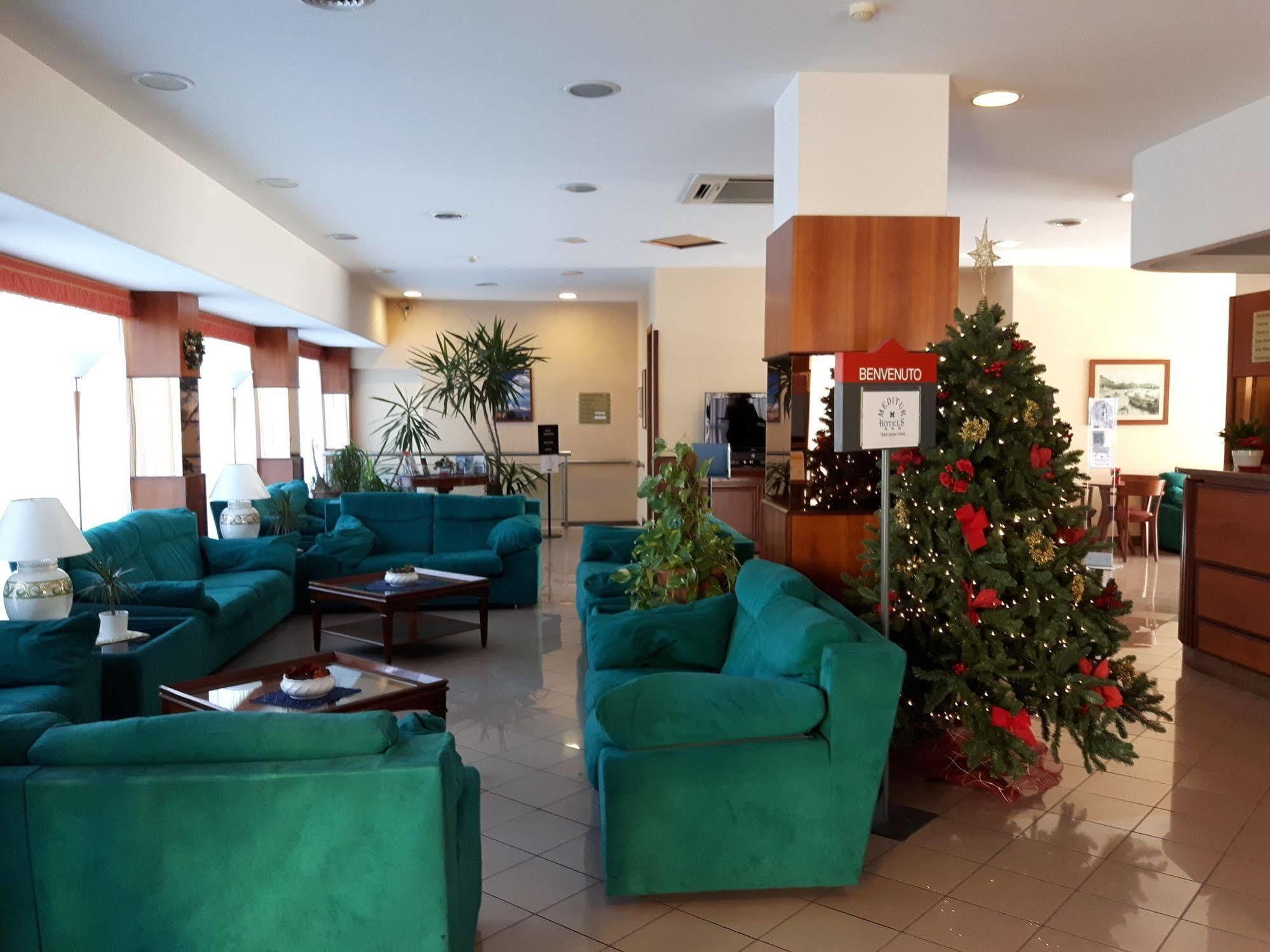 Ognina Hotel 3*